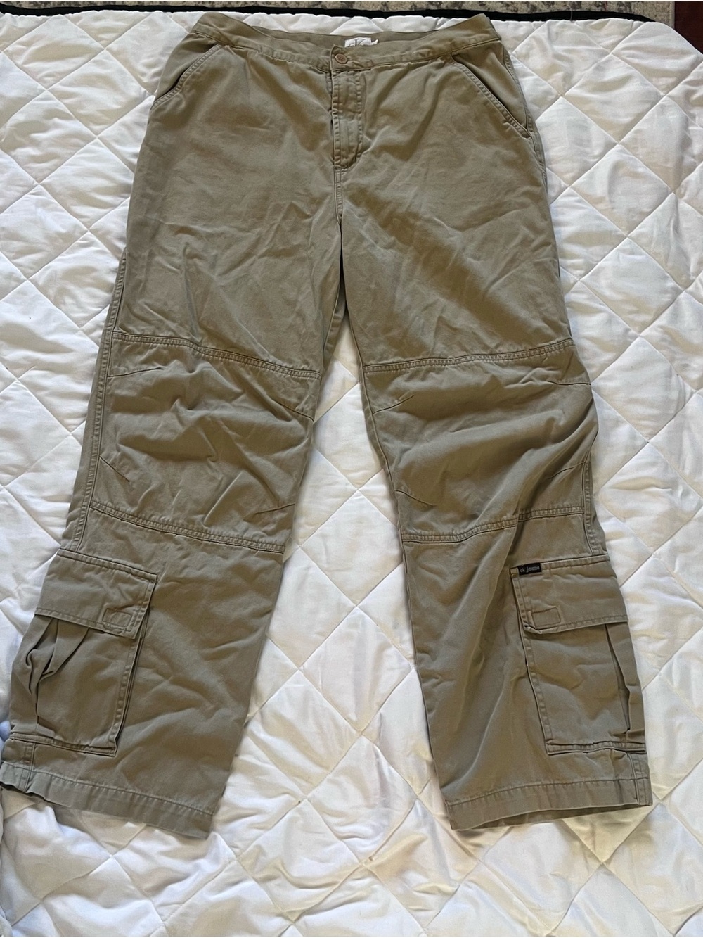 Y2K Calvin Klein Khaki Cargo Pants with Multiple Pockets size 11
